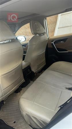 تويوتا راف 4